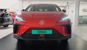 MG MG4